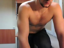 Guarda strongsexyguy's Cam Show @ Chaturbate 17/01/2018